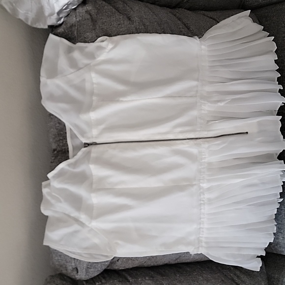 Blouse - Picture 2 of 2